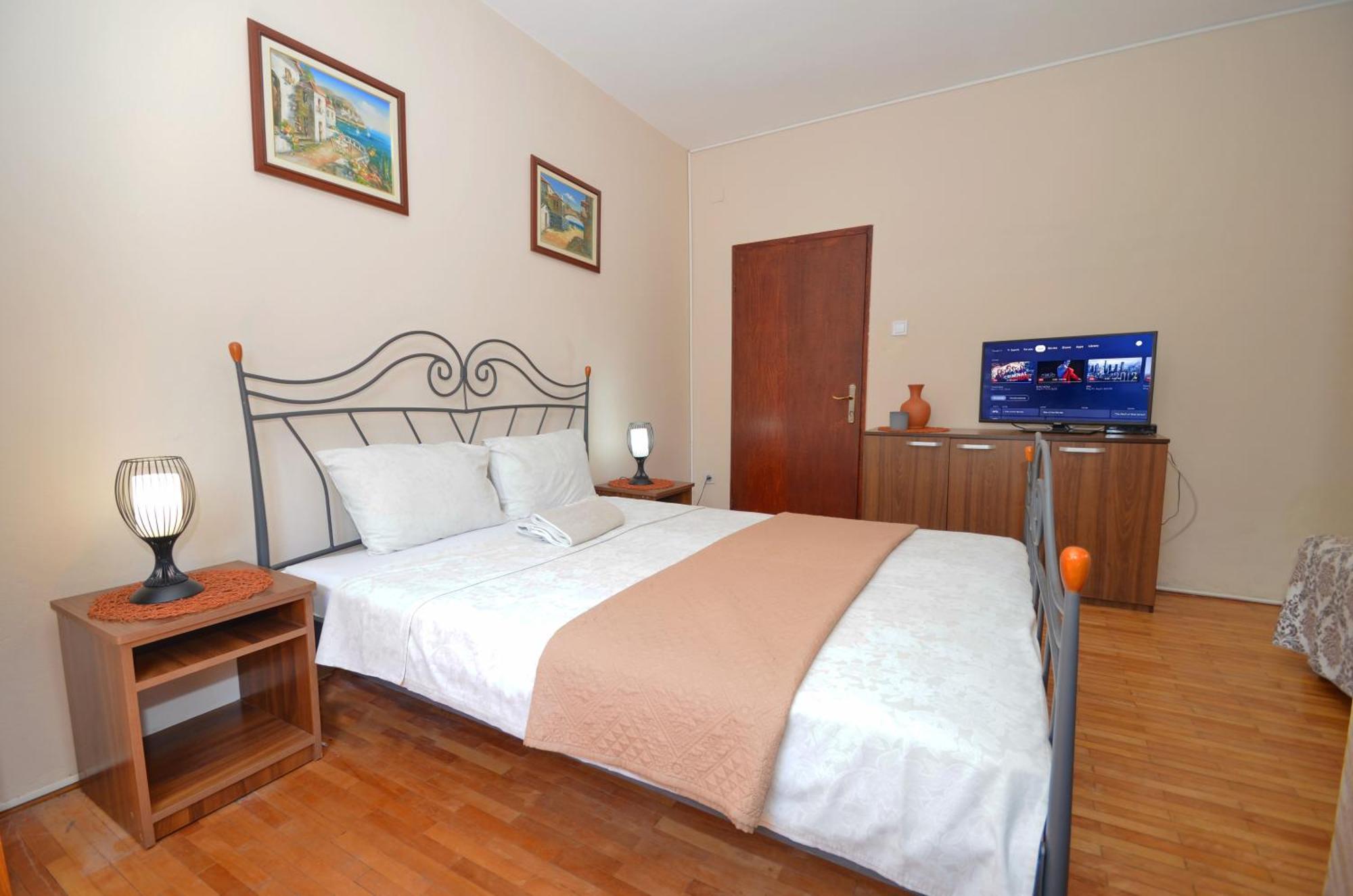 Stradioti Apartments Tivat Quarto foto
